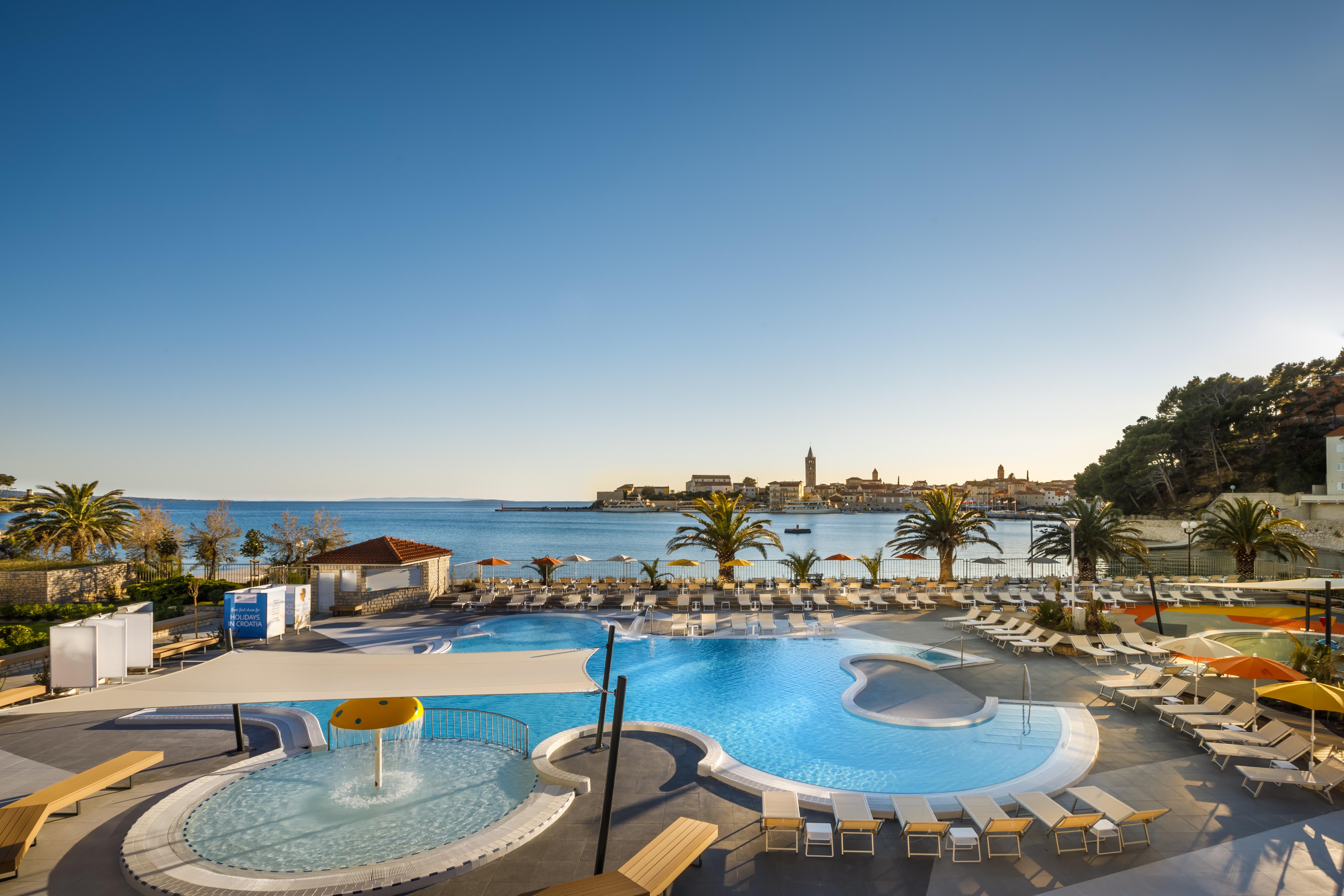 Valamar Padova Hotel Banjol Eksteriør billede