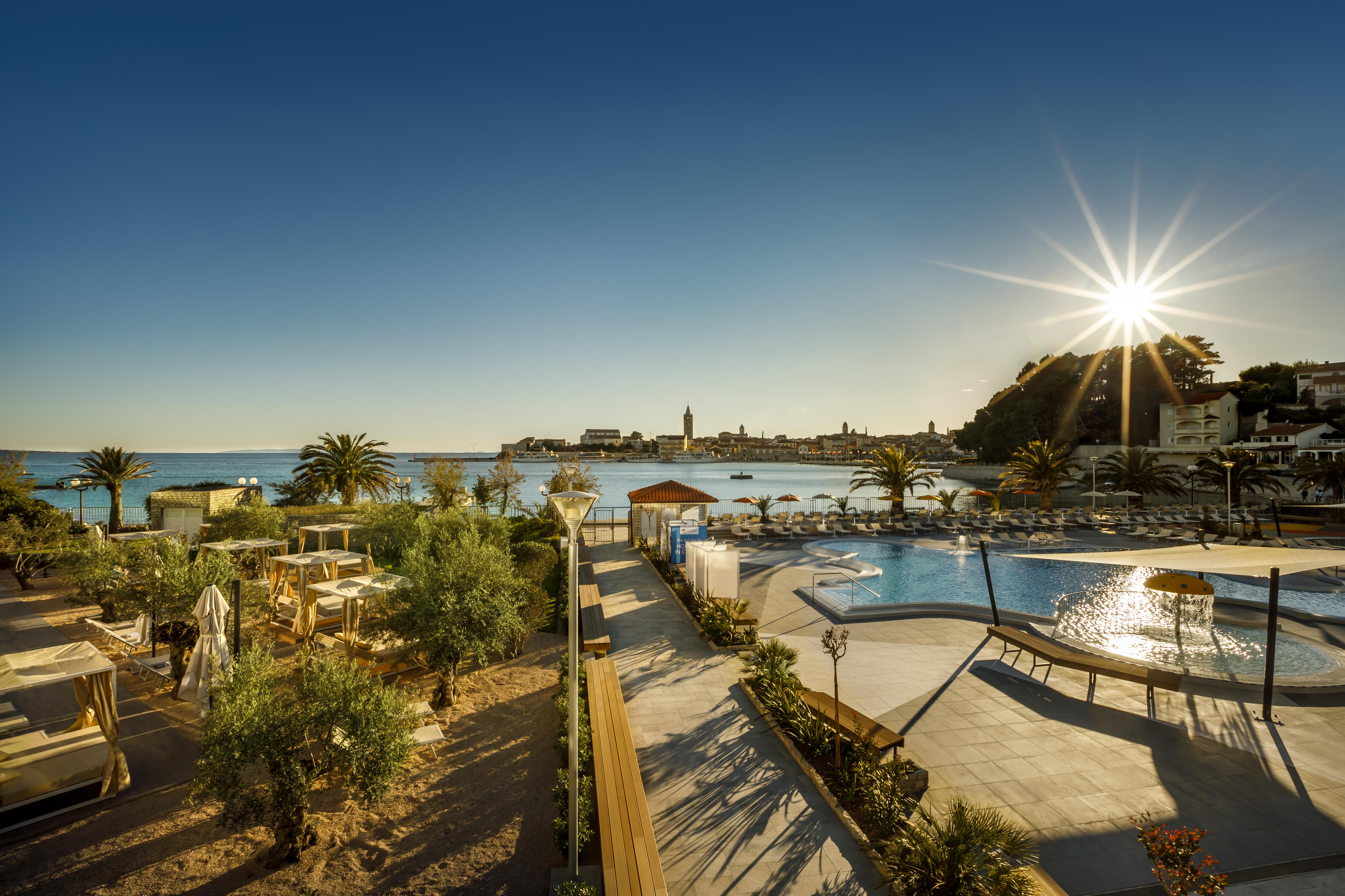 Valamar Padova Hotel Banjol Eksteriør billede