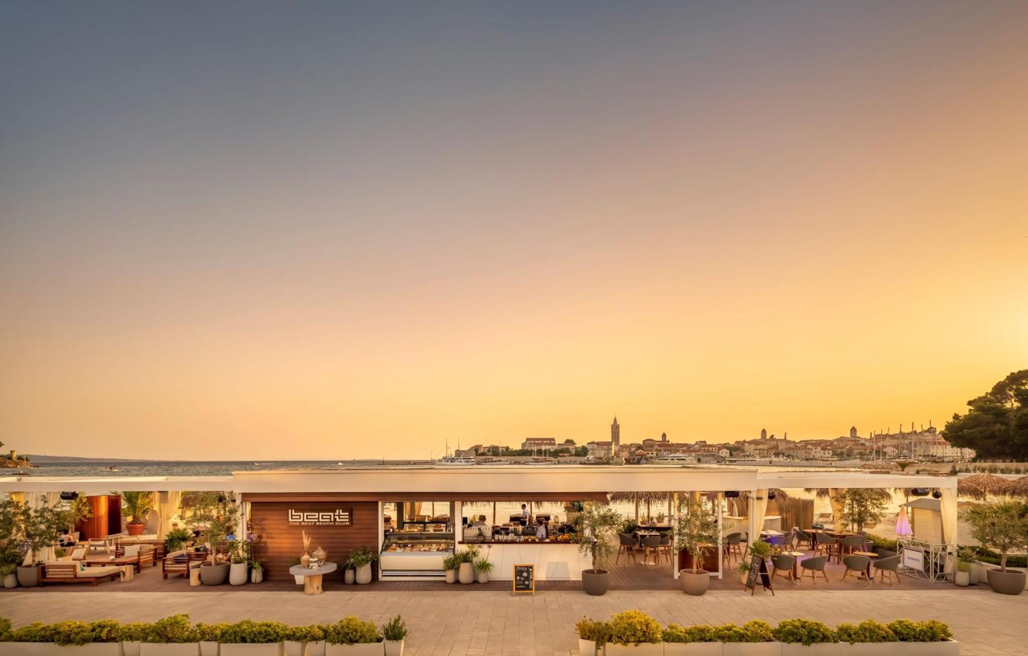 Valamar Padova Hotel Banjol Eksteriør billede